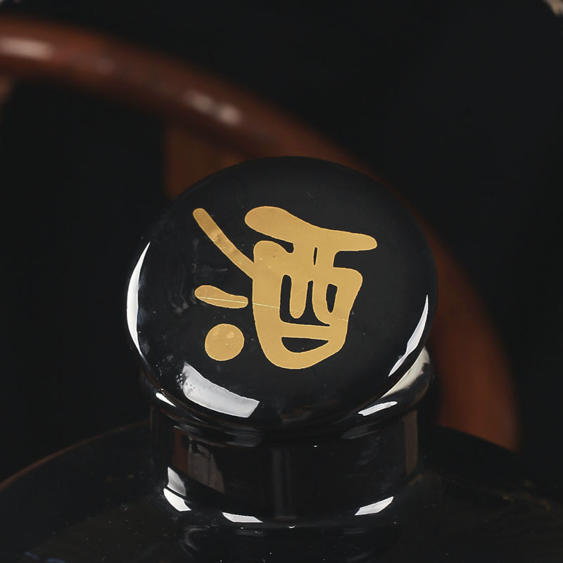普通酒坛